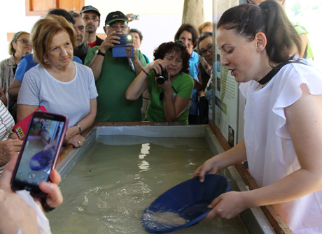 Alba Iglesias, en la demostración de bateo de oro.