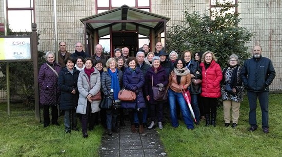 40 alumnos de UNED Sénior visitan el Instituto de Productos Lácteos de Asturias