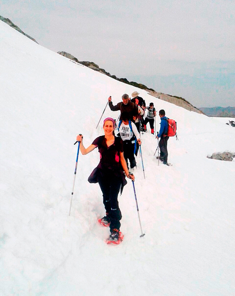 Raquetas de nieve para avanzar por los Picos de Europa