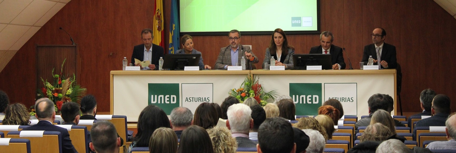 David González Fernández, Ángeles Fernández-Ahúja García, Íñigo Tejera Martín, Cristina González Morán, Juan Carlos Menéndez Mato y Rubén Fernández Arango.