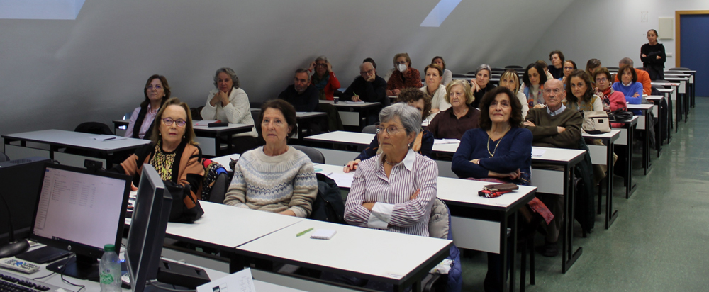 Alumnos de UNED Sénior